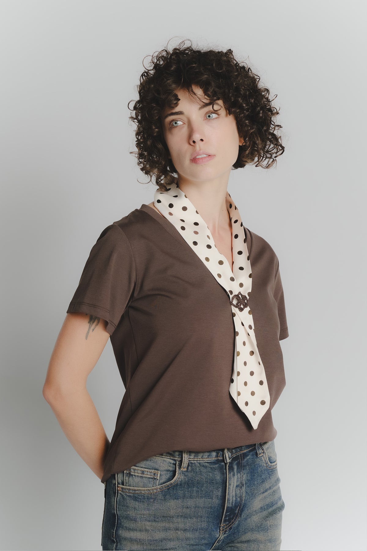 T-shirt Cioccolato con Foulard a Pois Bianco woman Barone firenze - 1