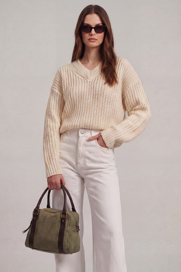 Divina Green donna Barone firenze