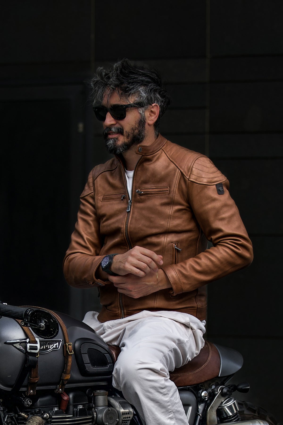 Elton Gold Bike Cigar man Barone firenze - 3